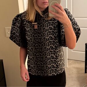 THML Black and Gray Animal Print Puff Sleeve Blouse